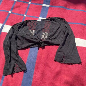 MKM Designs floral lace tie front goth witchy cardigan
Women’s 3X
